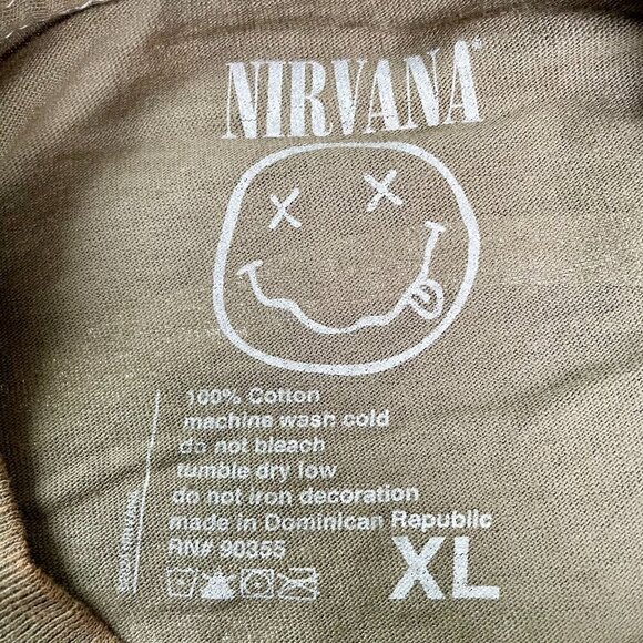 NWOT Nirvana Band Tee Green 100% Cotton Licensed Merch Grunge Rock Smiley Sz XL - Picture 9 of 10